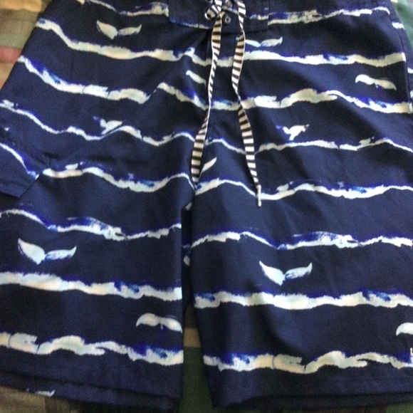 Uglies Dolfin men’s board shorts size medium - Picture 1 of 3